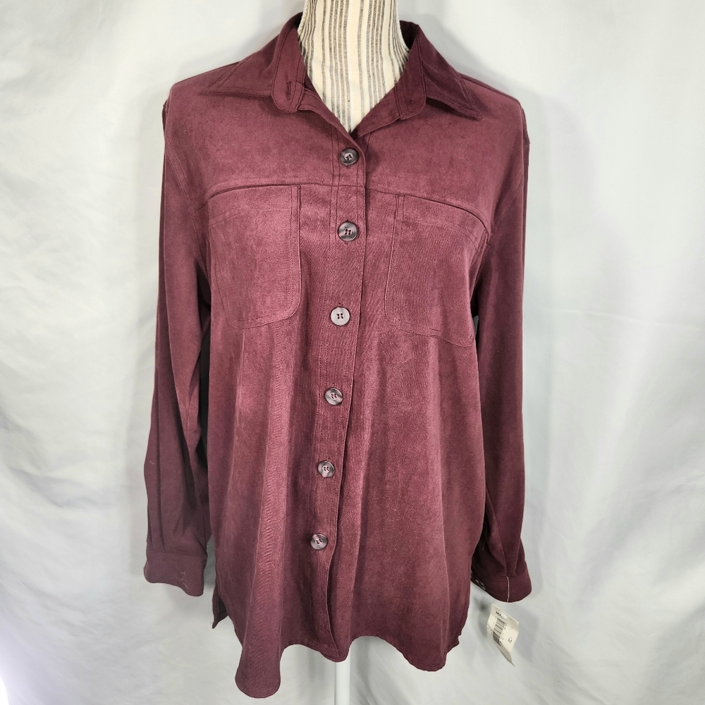 Classic Elements NWT Burgundy Microfiber Button Down Top w/Pockets Size Medium
